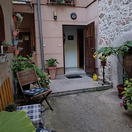 Abaguesthouse Guest house *
