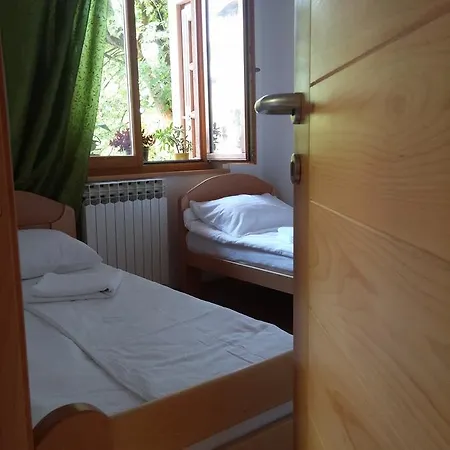 Guest house Abaguesthouse *